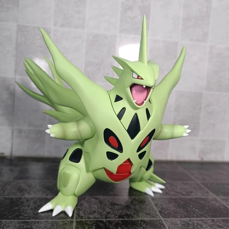 14 centimetri Pokemon Tyranita - Model Kit Rayquaza recensione e prezzo