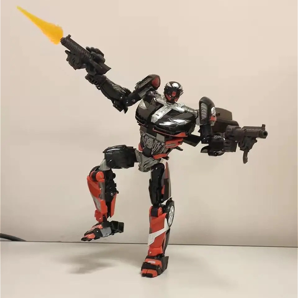 In Magazzino Giocattoli di Tra - Model Kit Rodimus recensione e prezzo