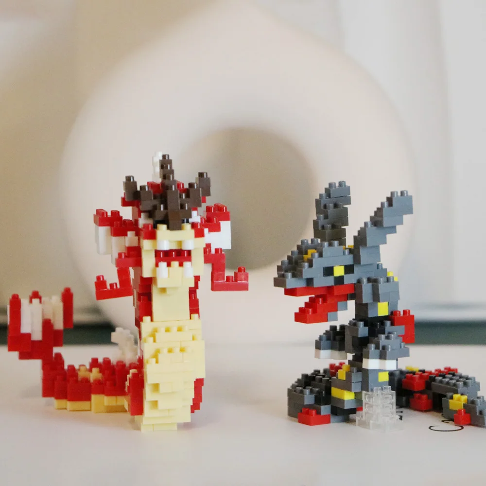 Pokemon Micro Building Blocks  - Model Kit Rayquaza recensione e prezzo