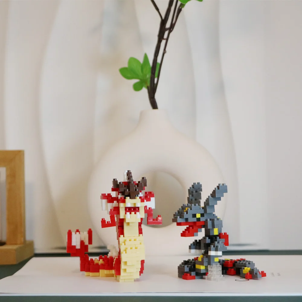 Pokemon Micro Building Blocks  - Model Kit Rayquaza recensione e prezzo