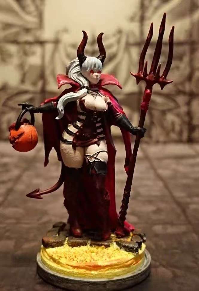 Kit modello in resina KINGDOM  - Model Kit Motor Nuclear recensione e prezzo